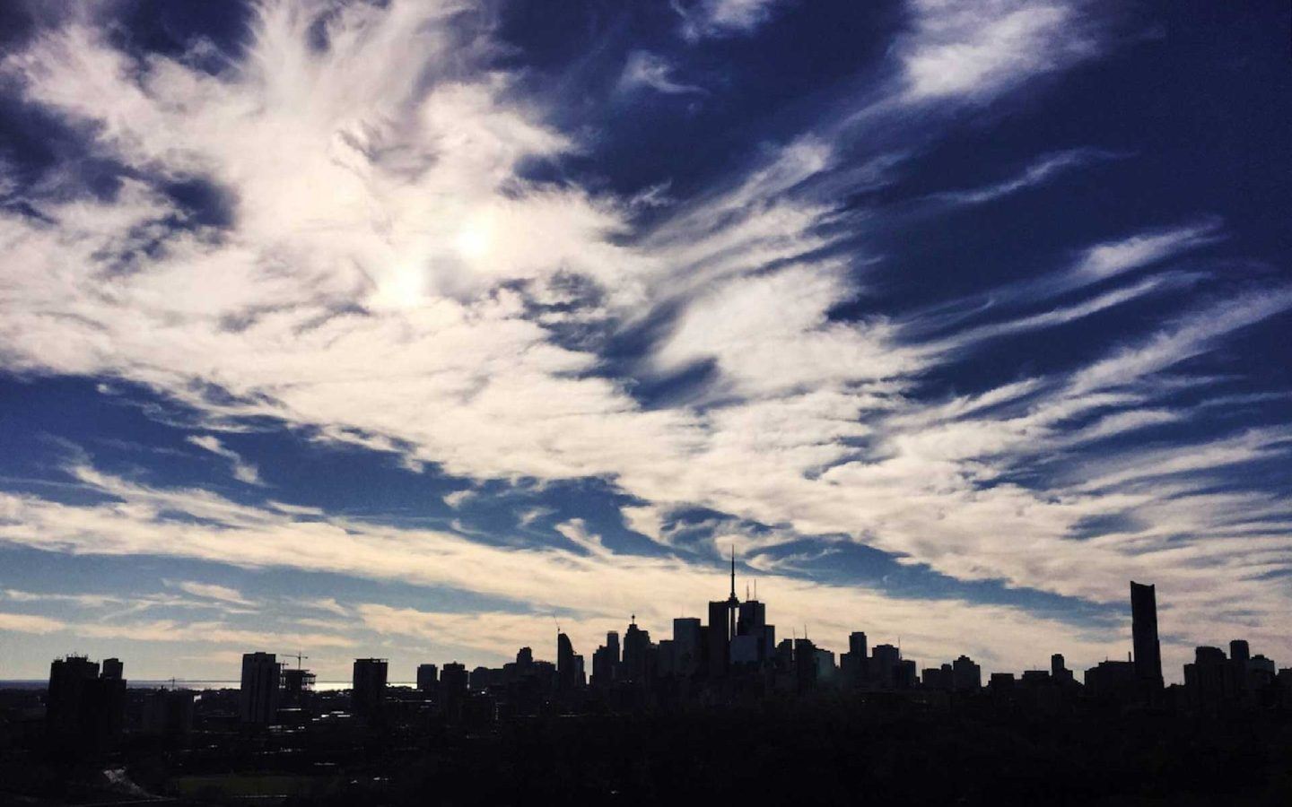 silhouette of the city of Toronto skyline